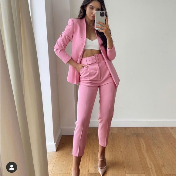 SOLD 🔥Zara lapelless blazer - Picture 9 of 13